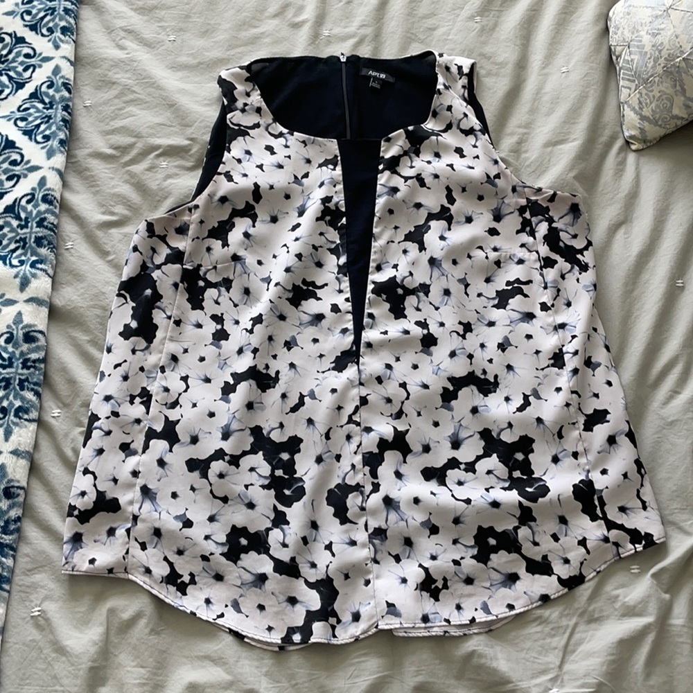 Apt 9 Floral Tank